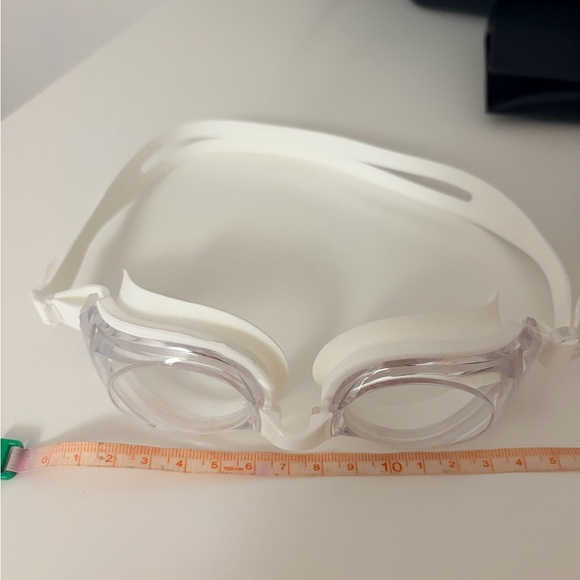 Swim Goggles - White - Picture 4 of 6